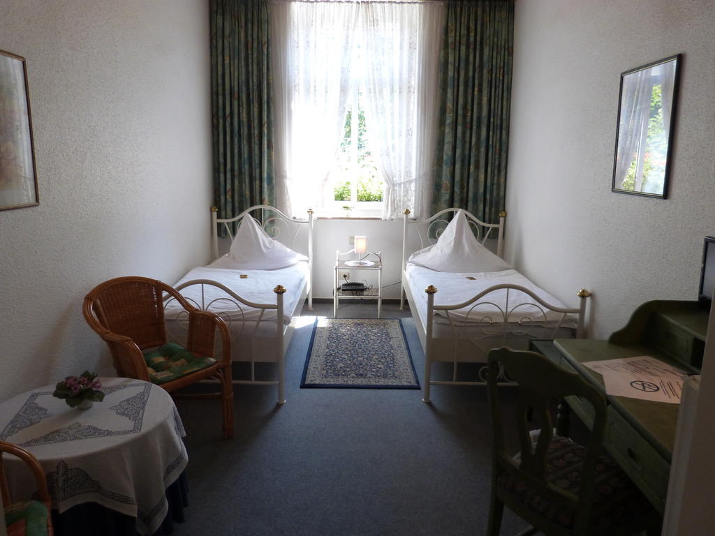 Hotel Jaegerhof Mayen Quarto foto